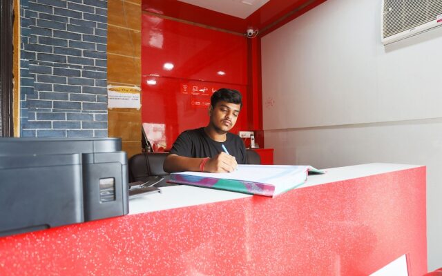 Oyo 42405 Hotel Diamond