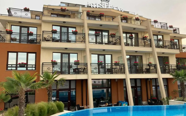 Hotel Cristiani