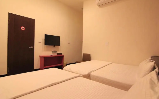 Home Sweet Beach Hotel
