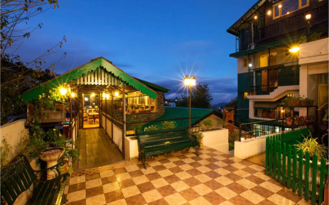 Pine Borough Inn