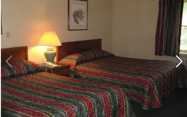 Red Carpet Inn