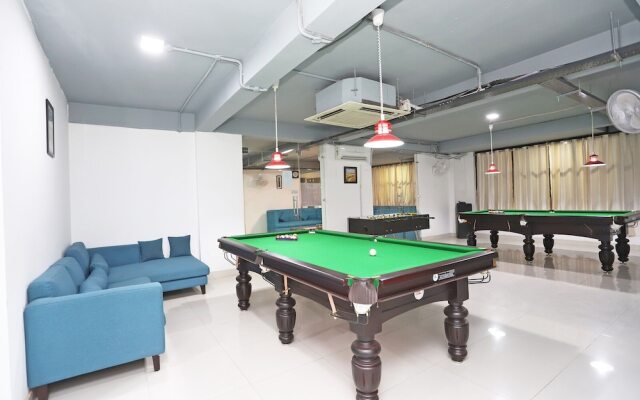 Capital 0 18693 Hotel Levanti