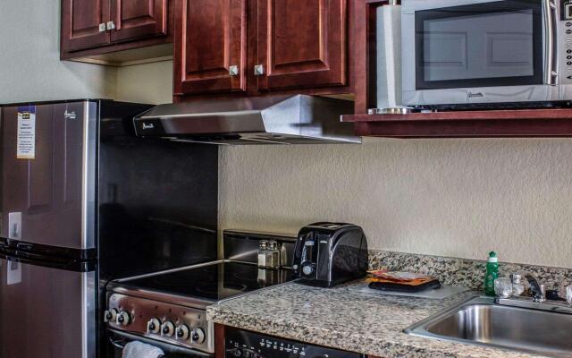 MainStay Suites Coralville - Iowa City