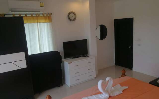 Sukanda Pool Villa Huahin