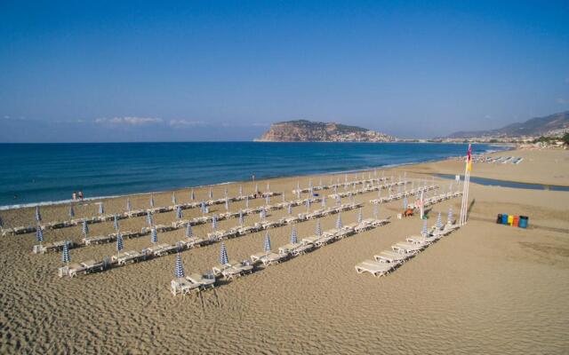 Green Garden Suites Hotel