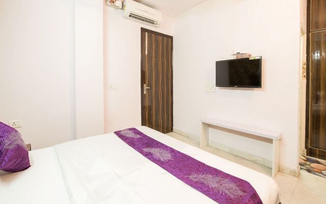 OYO 14728 Manan Residency