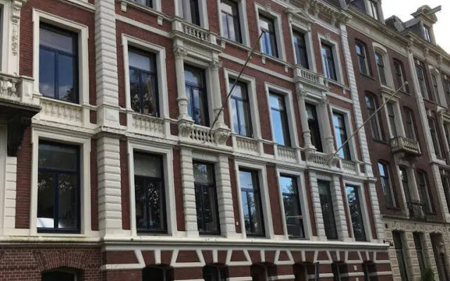 Vondelparkmuseum B&B