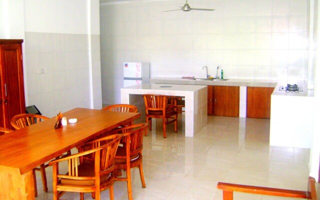 Villa Mangga Beach