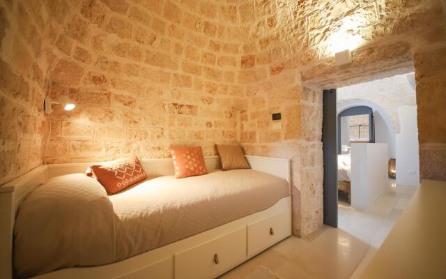 TD Trulli Tortorella w Nature Pool Sauna