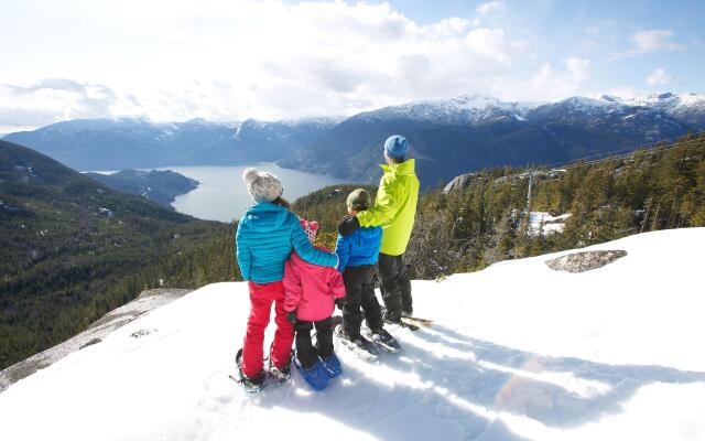 Holiday Inn & Suites Vancouver Downtown by IHG