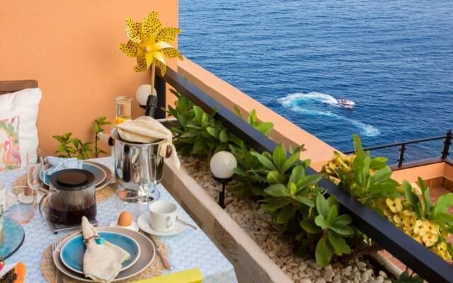Calm & Luxury House Directly To The Sea