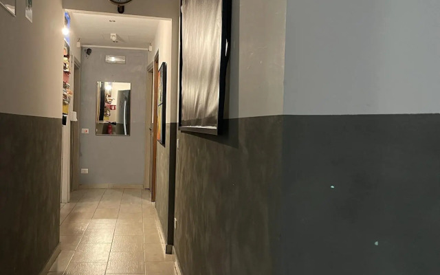 Lion University & Youth Hostel Milano