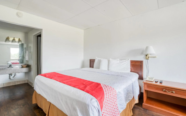 OYO Hotel San Antonio Lackland Air Force Base West