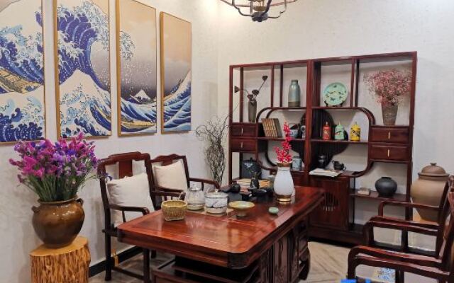 Fuxian Lake Yunli Inn