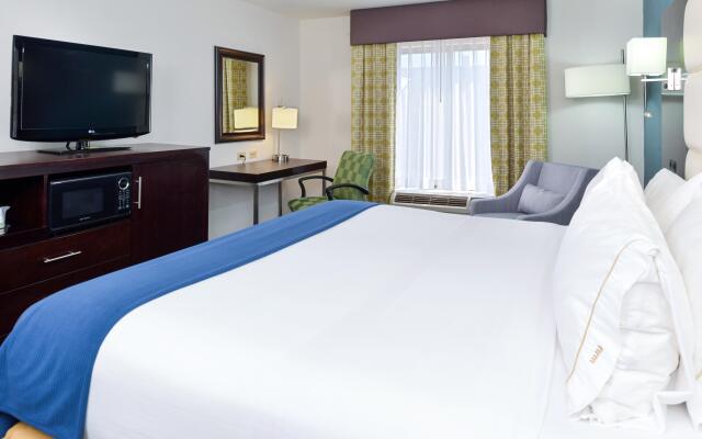 Baymont by Wyndham Bessemer