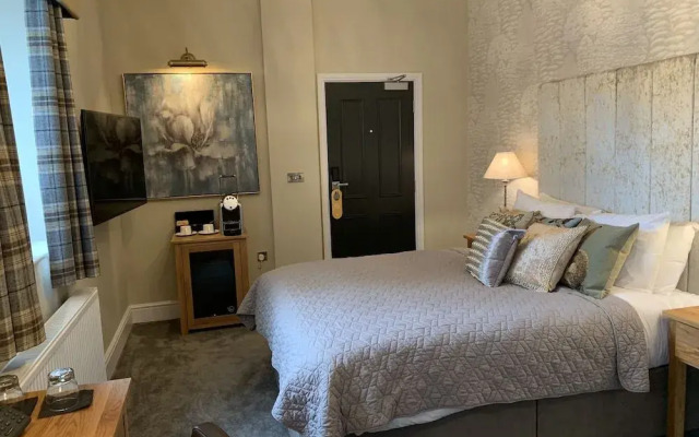 The Wheatsheaf Hotel Sandbach