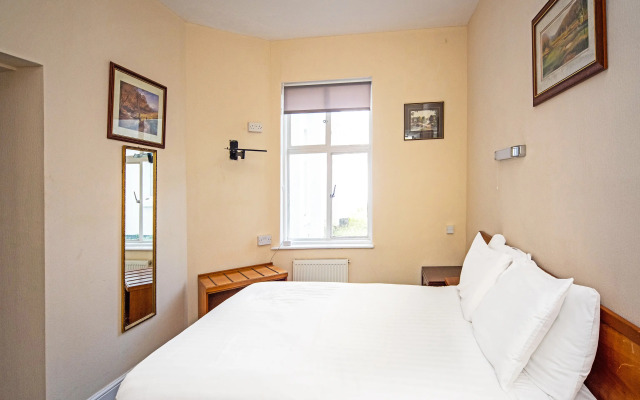 The Sherwood Palm Hotel, Torquay Beach