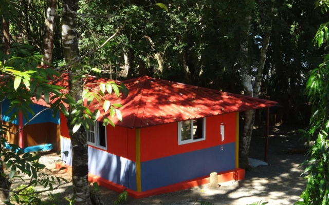 Cebaco Sunrise Lodge