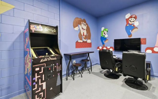 Villa! Private Pool & Game Room! Near Disney