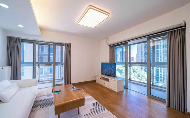 Tyms 3BR 2BA Apt Near Metro