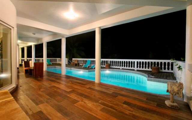 Villa Aurora Estate