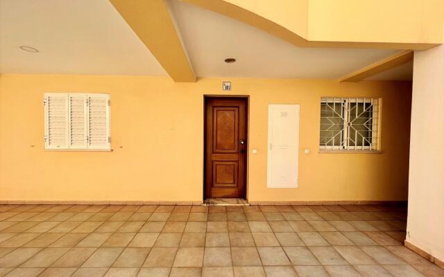 Vilamoura Central 2 With Pool by Homing