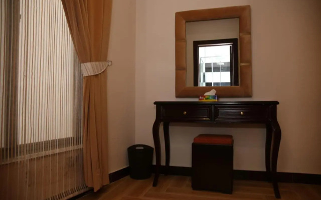 Luxury 3 Bedrooms Apartment