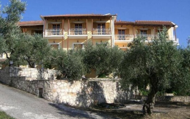 Sofos Apartments