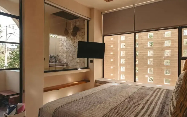 Boutique Condo w Private Pool in La Veleta