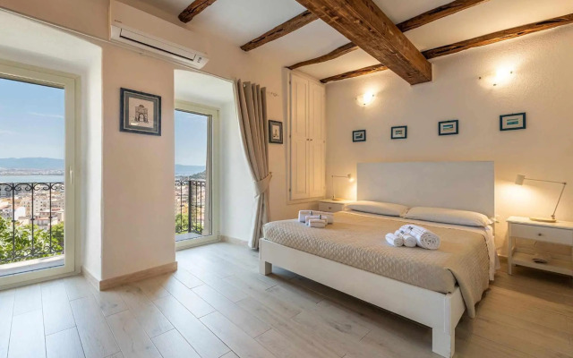 Karalis Relais Appartamento privato con Jacuzzi