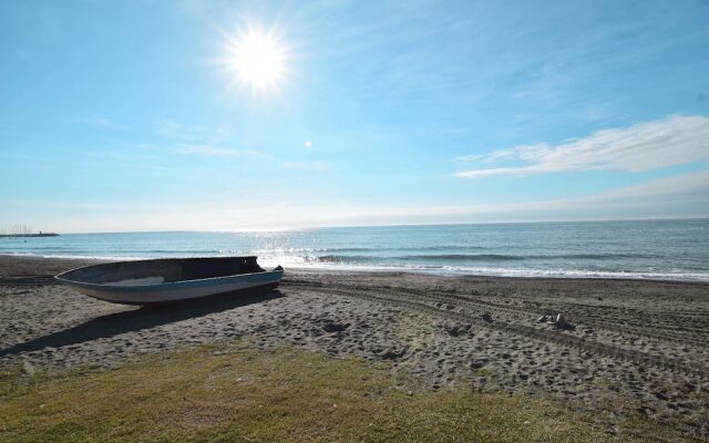 Letmalaga Cremades Beach