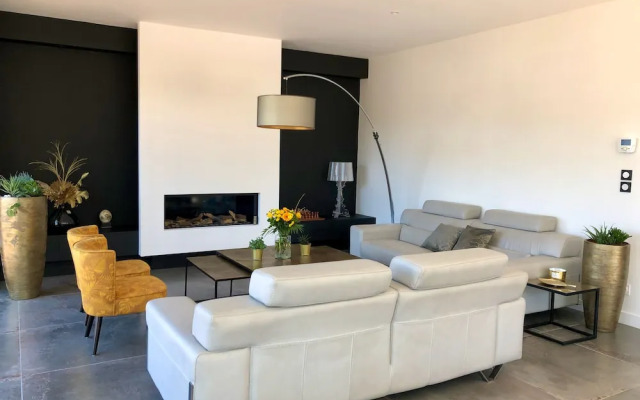 Hôtelya - Lille - Villeneuve d'Ascq