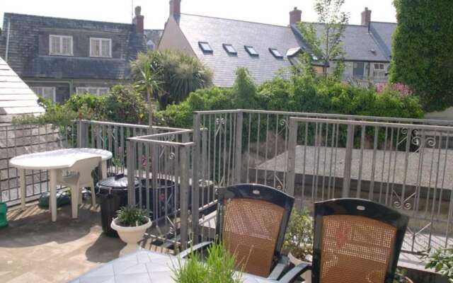 Tredegar House Flat 4