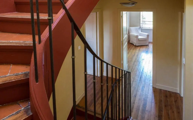 Domaine De Cantalauze