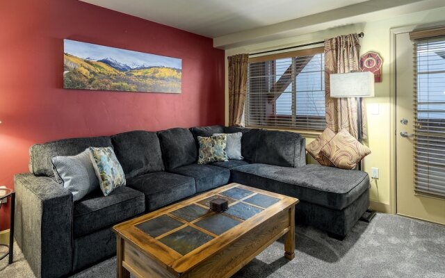 First Tracks 4204 2 Bedroom Condo