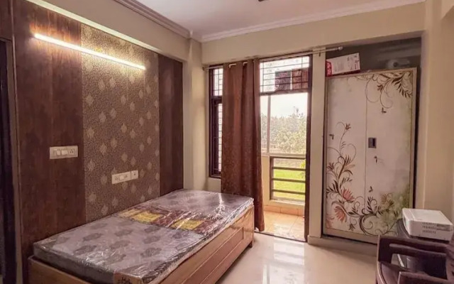 Happy Home - 10 Mins From Sangam River