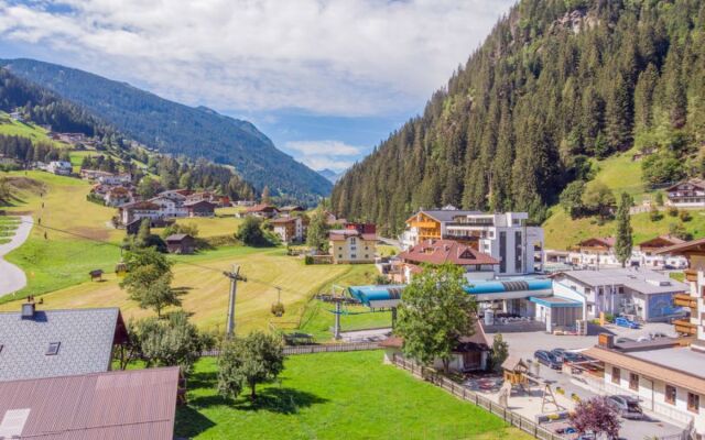 Sesselebenerhof 36723