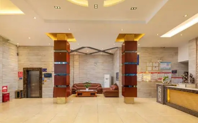 Yuanxuan Hotel (Anshun Xintiandi Food Street)