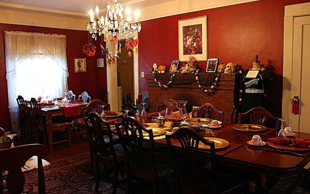 Glen Morey Country House B & B Inn