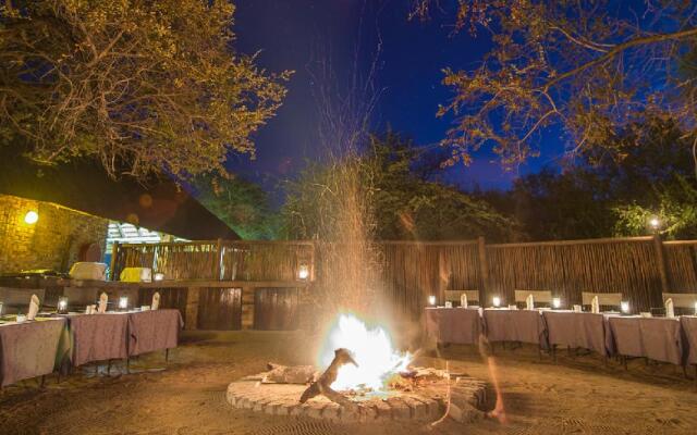 Gomo Gomo Game Lodge