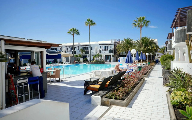 Apartamentos Plaza Azul
