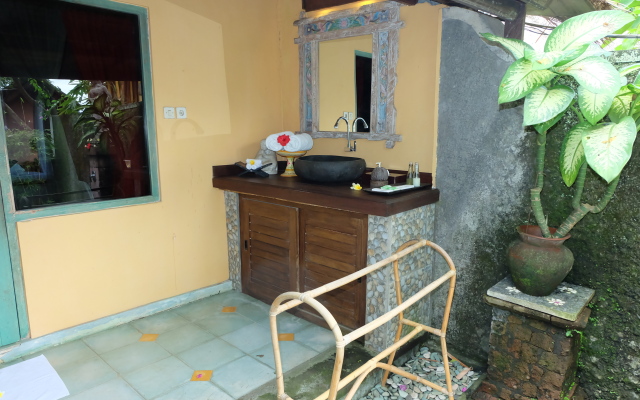 Puri Taman Sari Hotel
