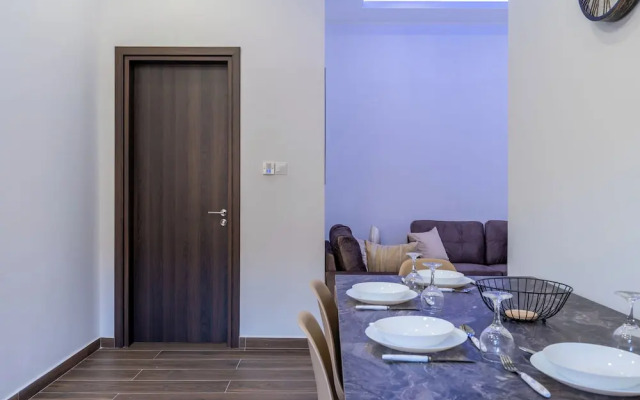 Aura 2-Bedroom Apartment in Larnaca