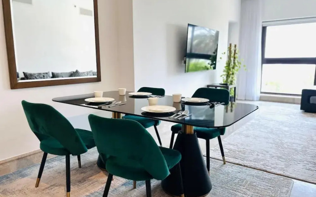Spacious 2BR in Palm Jumeirah