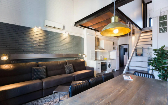 No 23 - The Streets Apartments