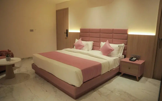 Sudarshan Palace By Spree