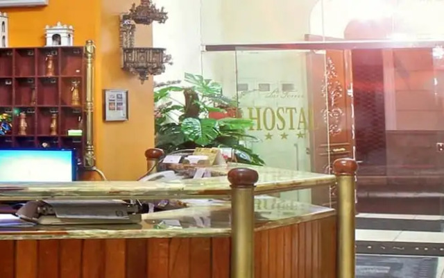 Las Torres Hostal