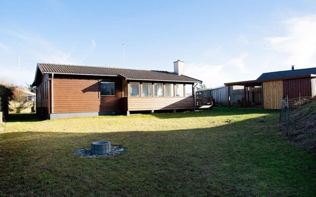 6 Person Holiday Home in Lokken-by Traum