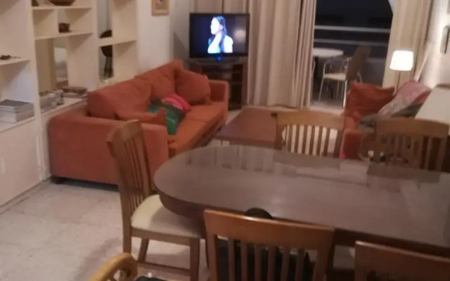 Sevi's Place, 3 Bedroom Flat, 110 s.m