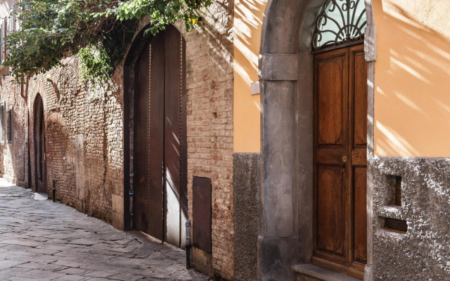 The Galileo Apartment